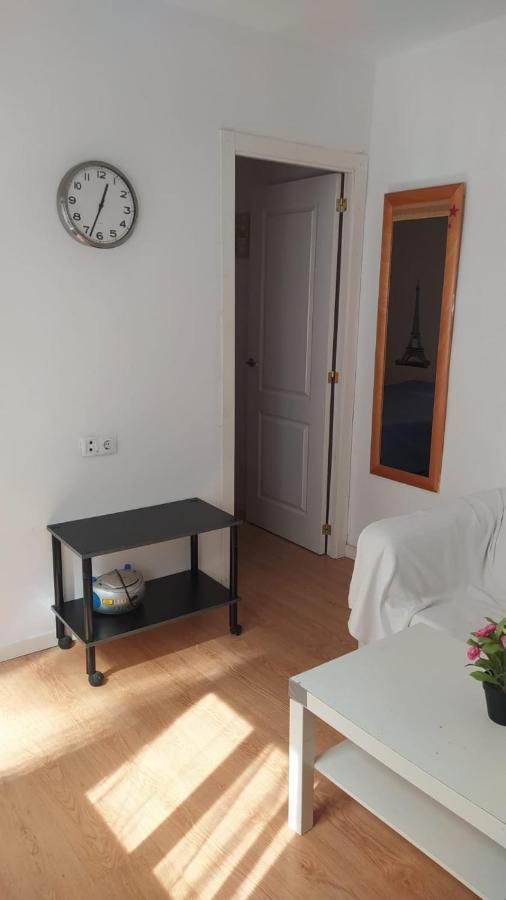 Apartamento En C. Maria Luisa 2 Dormitorios Madrid Buitenkant foto