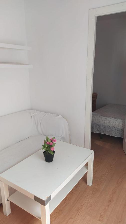Apartamento En C. Maria Luisa 2 Dormitorios Madrid Buitenkant foto